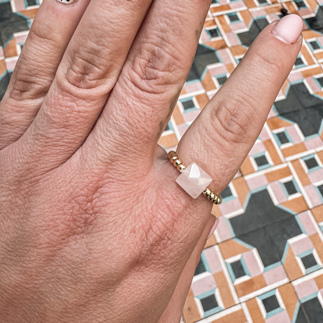 💗 Bague Quartz Rose – Amour &amp; Douceur