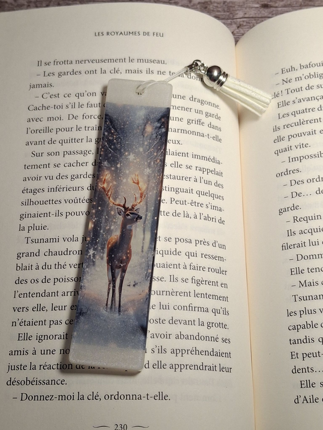 Marque-pages Cerf des Bois Enneigés