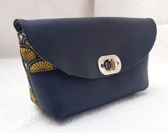 Edna - Pochette à lunettes