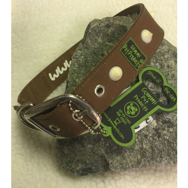 Gummi Pet Products halsband spikes