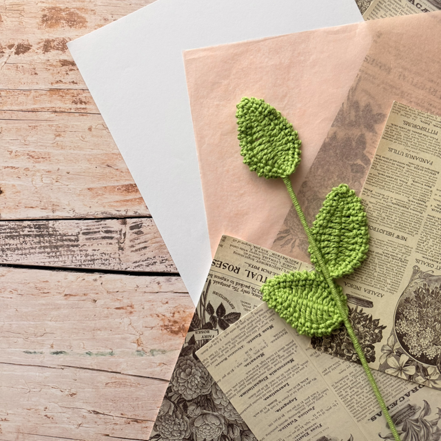 Branche de 3 feuilles (personnalisable pour créer votre bouquet)