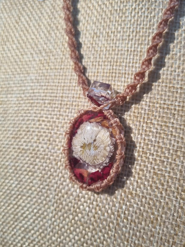 Amour de soi - Collier micromacramé