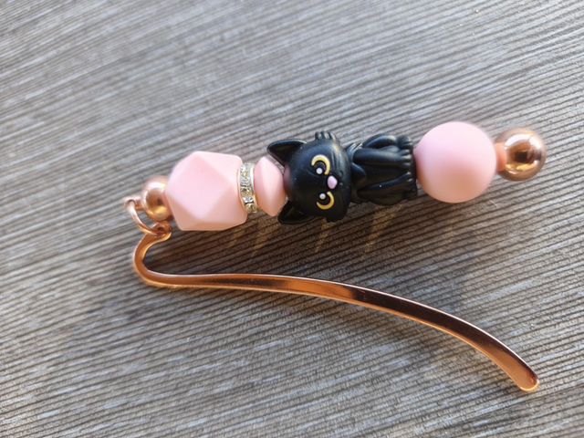 Marque page doré rose le patron 