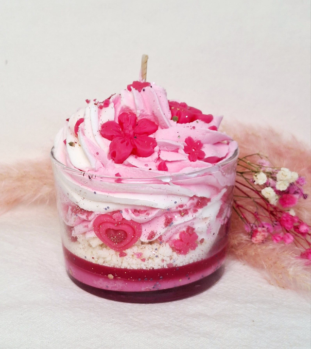 🌺Bougie fantaisie ( Pink girl )🌸