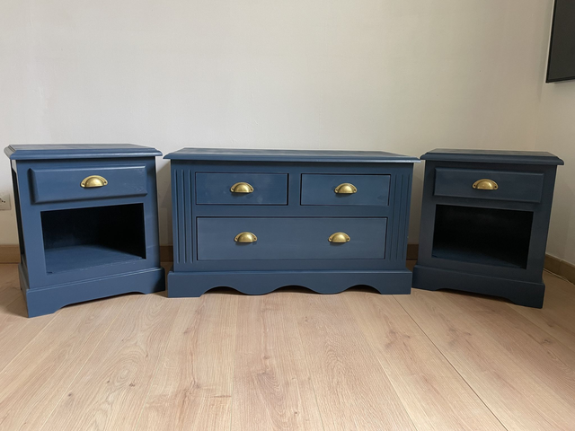 Ensemble commode et tables de chevet