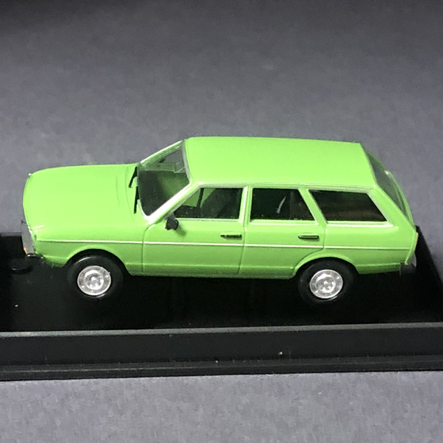 VW Passat Brekina 1:87