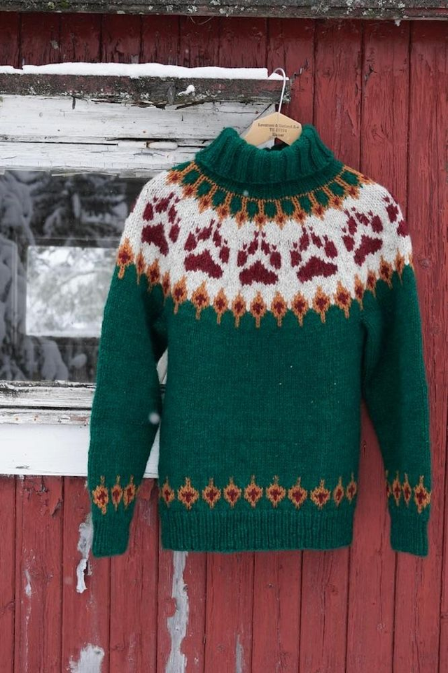 Wilderness Sweater Kit - Col 31 (Green &amp; Ochre Norwegian Wool) - Yarn &amp; Pattern - Linka Neumann