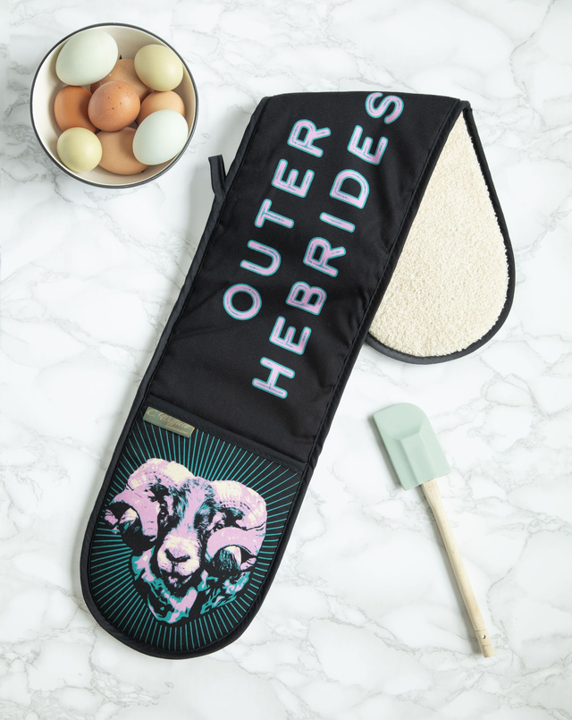 Ram Outer Hebrides Double Oven Gloves