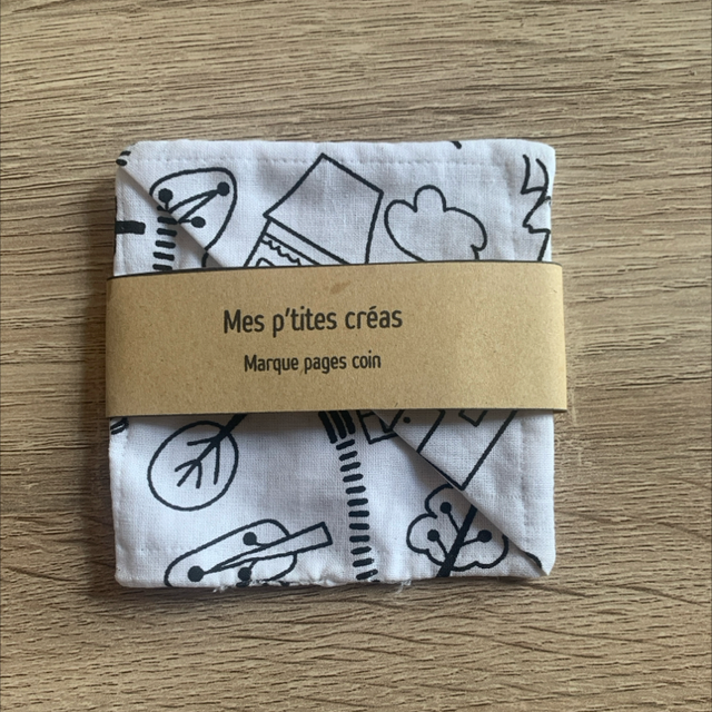 Marque pages coin en tissu