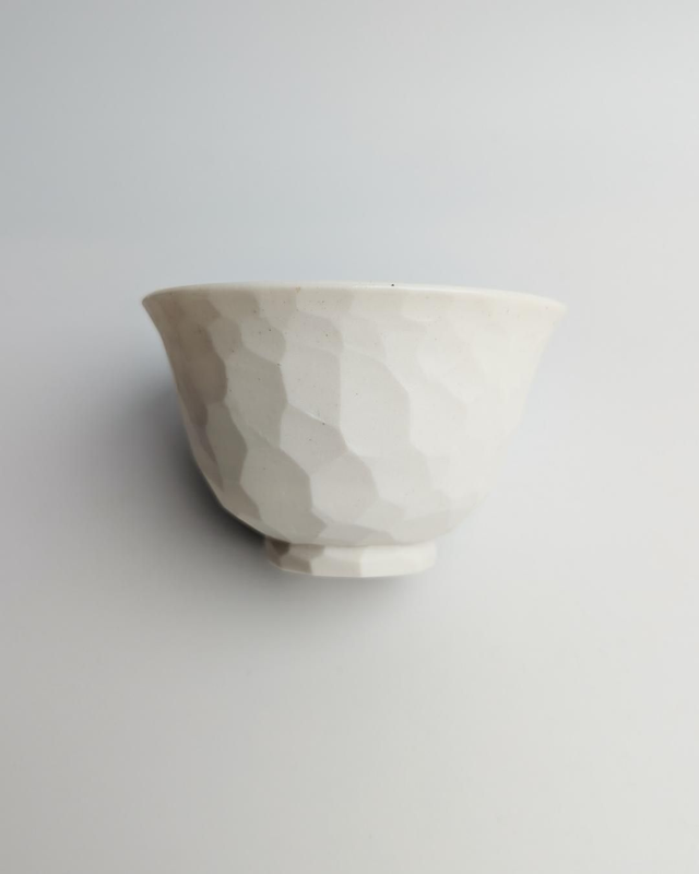 Czarka z rzeźbionej porcelany 50ml