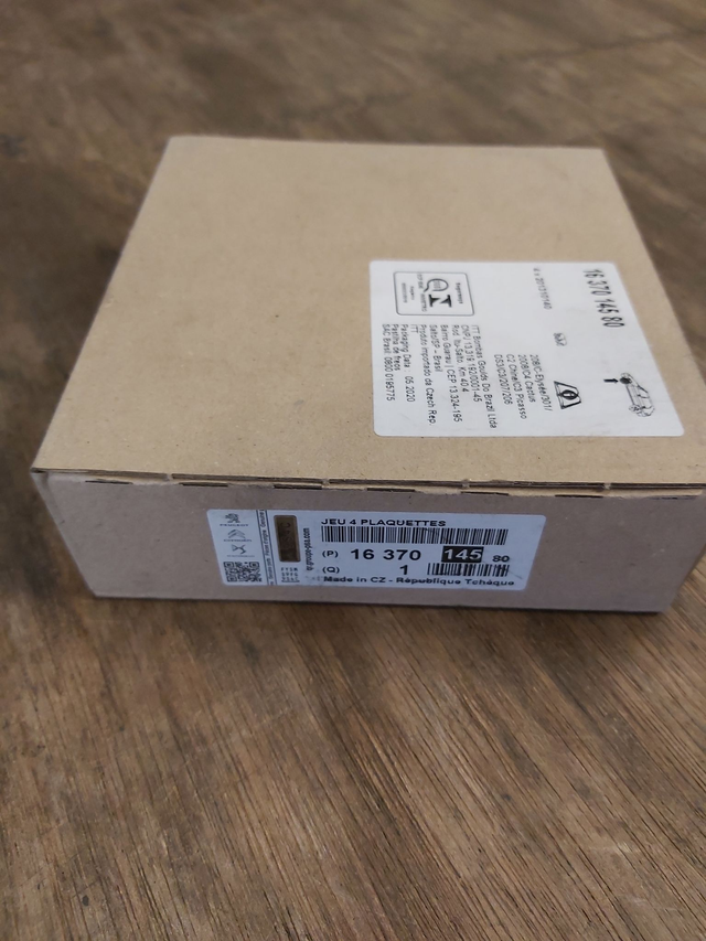 1637014580 - Jeu de 4 plaquettes de frein