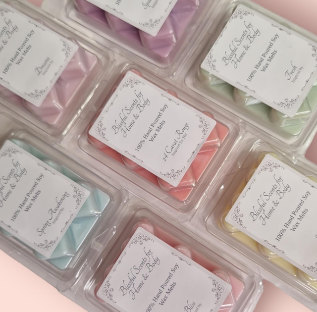 Wax Heart Clamshells