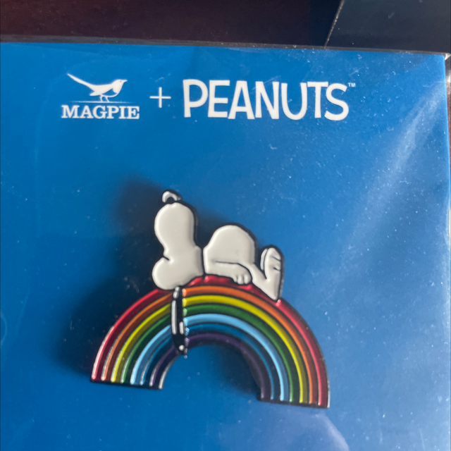 Snoopy enamel badge