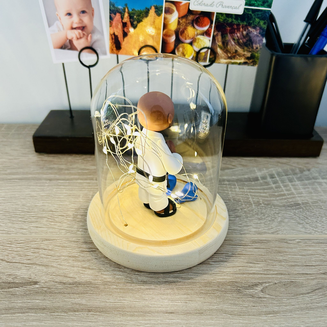 Cloche lumineuse le paisible karatéka