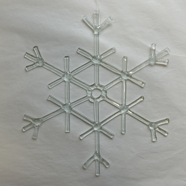 21 : Flocon  23 cm de diamètre 