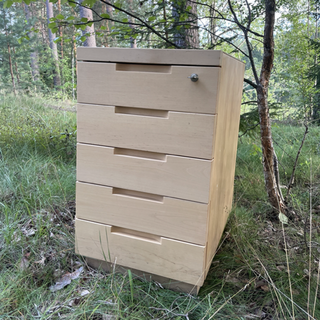 Artek H297 laatikosto