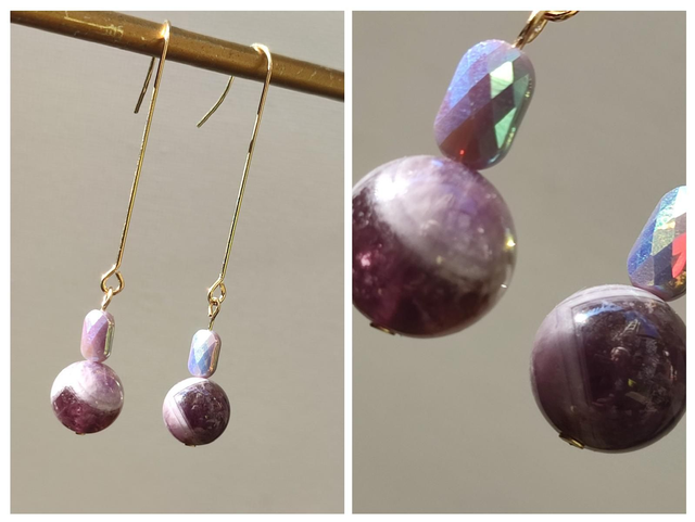 Améthyste et verre aux jolis reflets, acier inoxydable doré -sans nickel, pièce unique 