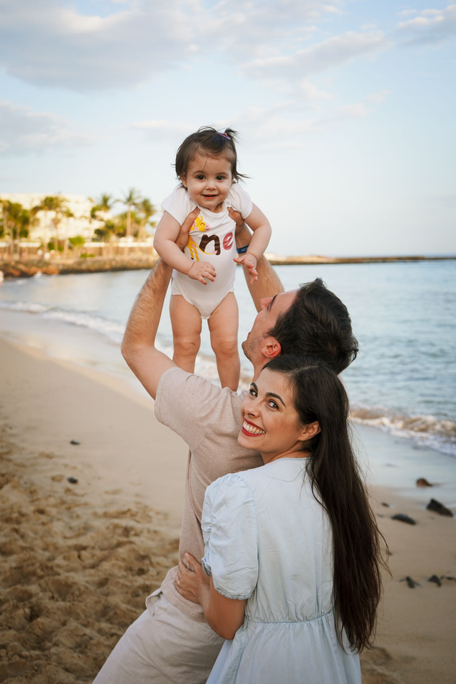 Family Photo Shoot at the Beach Lanzarote (Only Deposit for Reservation)