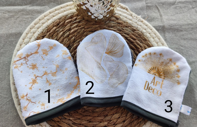 Gant minky motif doré 