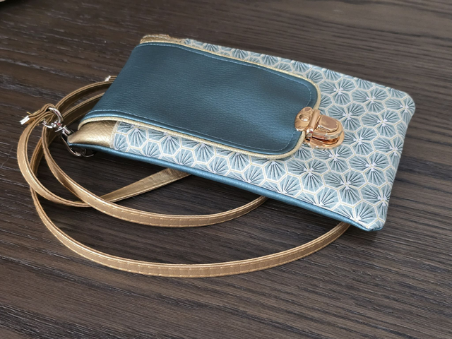 Pochette Holly