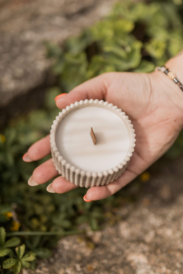 Bougie coulée ronde