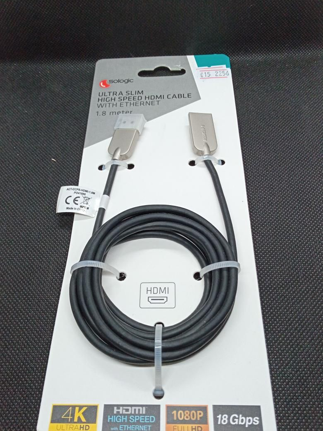 *0256- SOLOGICic ULTRA SLIM
HIGH SPEED HDMI CABLE WITH ETHERNET
1.8 meter