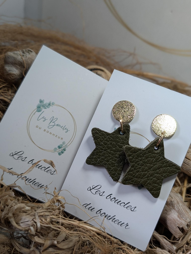 Boucles d&#039;oreilles Petite étoile kaki st045