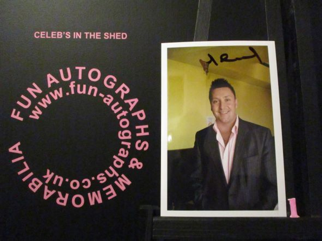 Martin Scarborough Authentic Autographed 6x4 Our Facing Photograph (1)(SEE PIC)