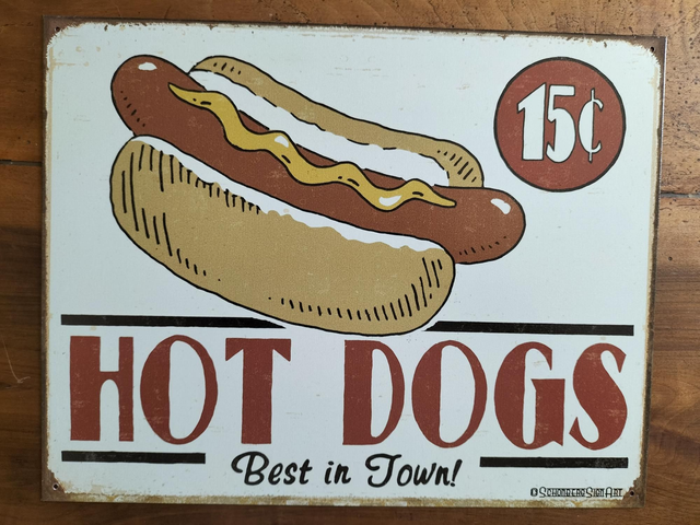 Plaque métal / Hot dogs / aspect vintage / occasion T.B.E