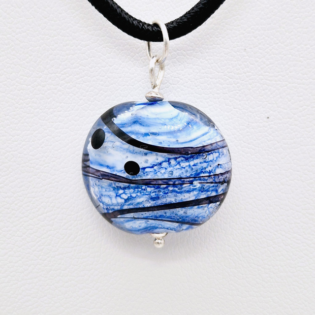 Pendentif Planète petit modèle bleue et ivoire