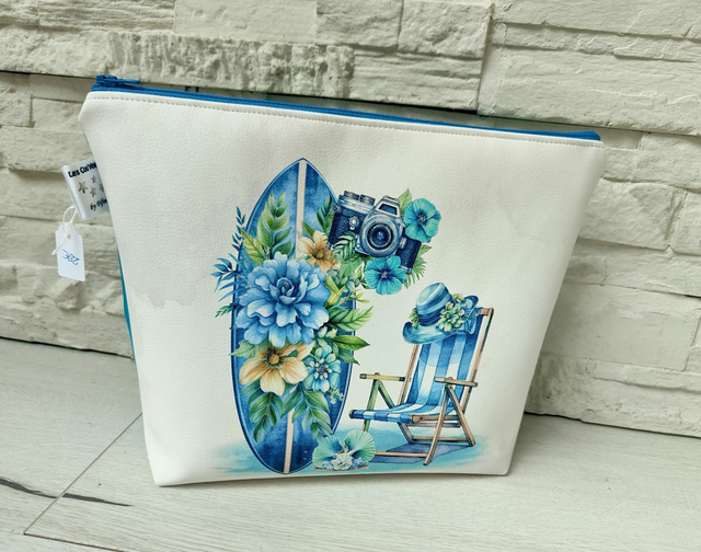 Trousse de toilette planche de surf 