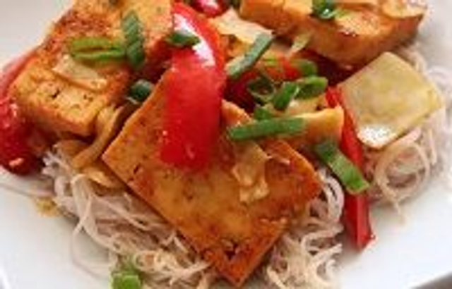 Sauté de tofu aux vermicelles 