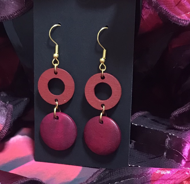 Burgundy Dangling Earrings- BDE07