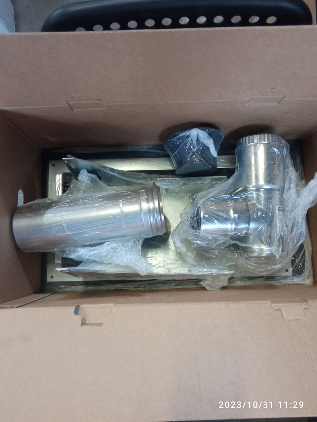 PLA - adaptateur niveau sol N°8 D100 réduit D80 NOIR - 2PLAADA810080NO 