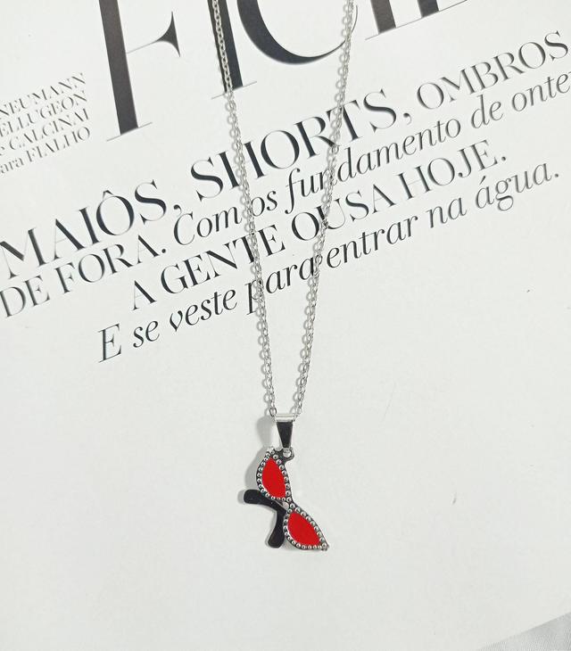 Colar vintage glasses em aço inoxidável