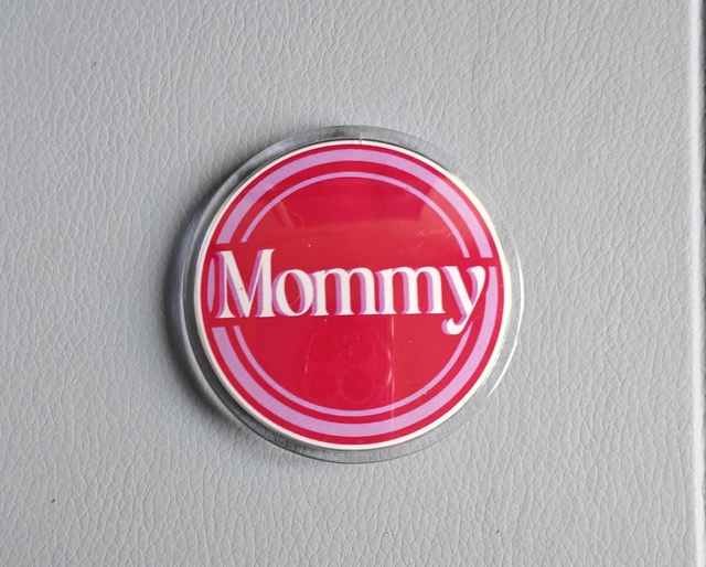 Mommy badge