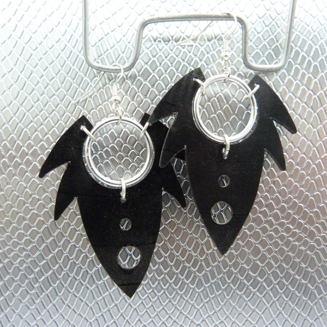 Boucle d&#039;oreille vinyle &quot;Puce&quot;