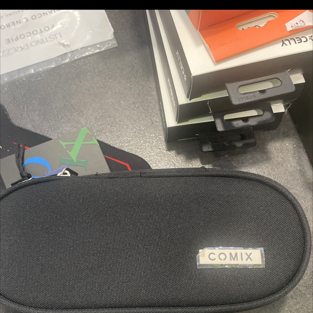 Astuccio ovale comix 