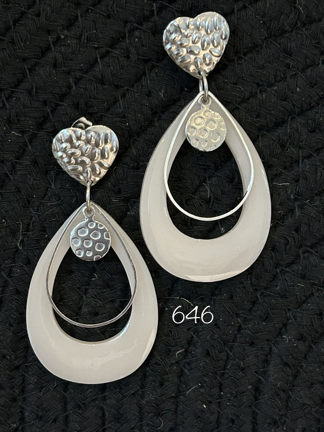 🤍Boucles d&#039;Oreilles Argentées et Résine Beige - Réf. 646