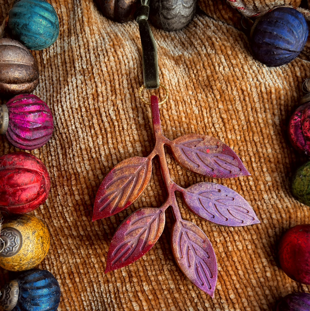 Leaf Decoration- Red and Gold
