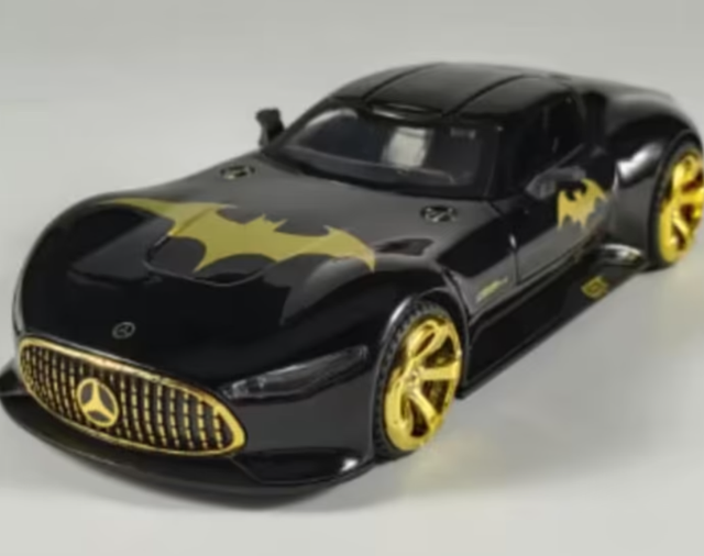 DieCast model van metaal Batmobile Vision GT AMG