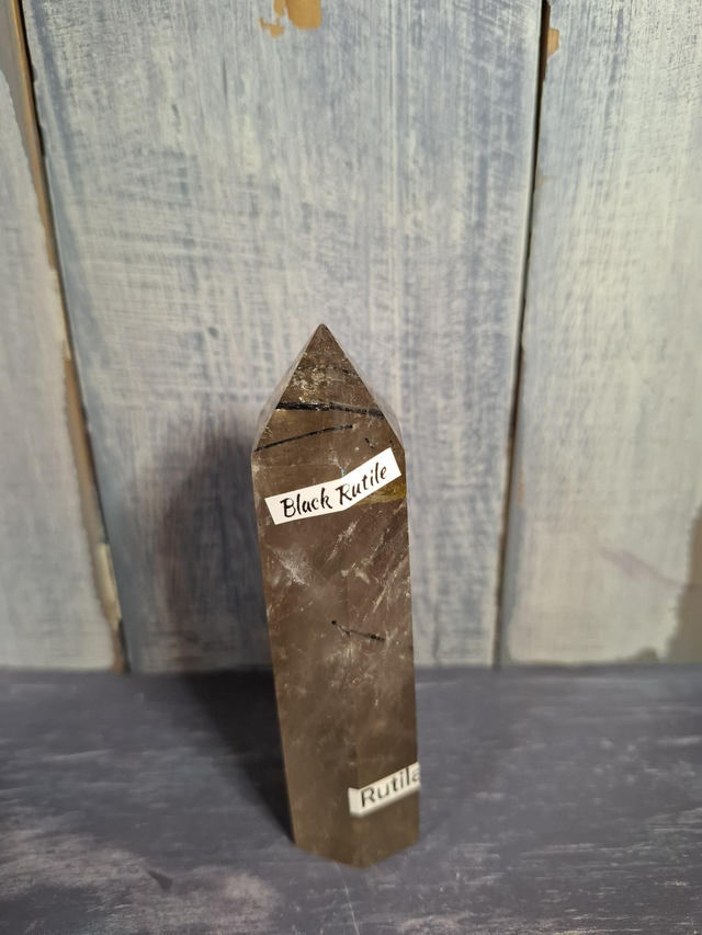 Black Tourmaline in Smoky Quartz 