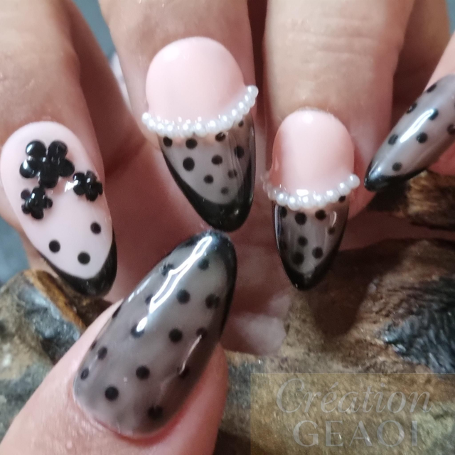 French Petit pois Résille little Amande S sur commande délai de 7jours ouvrable