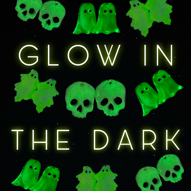 Glow in Dark Ghosts &amp; Skulls
