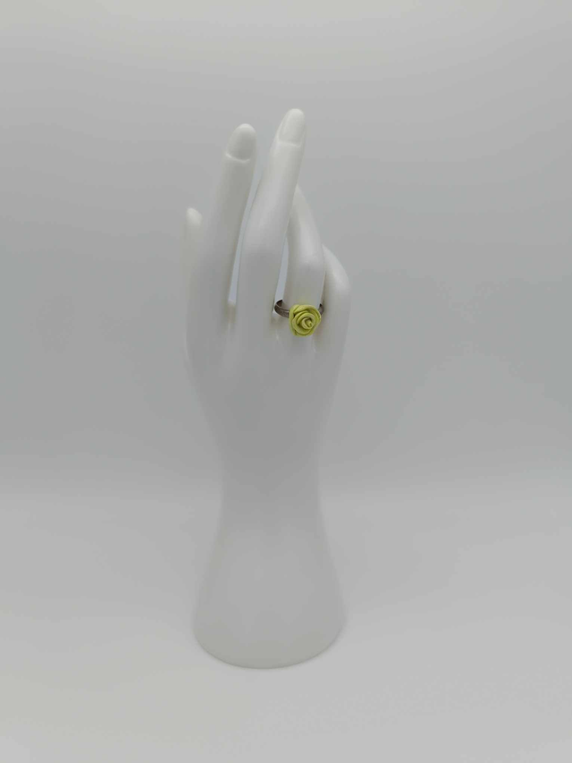 Bague en porcelaine froide Petite rose