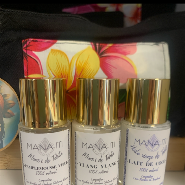 Trousse &amp; Mono’i