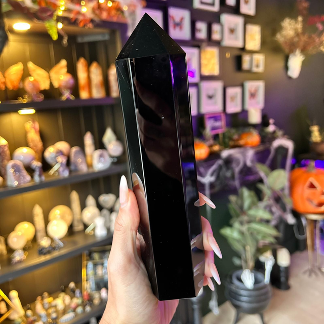 Black Obsidian Tower R42M3 (2)