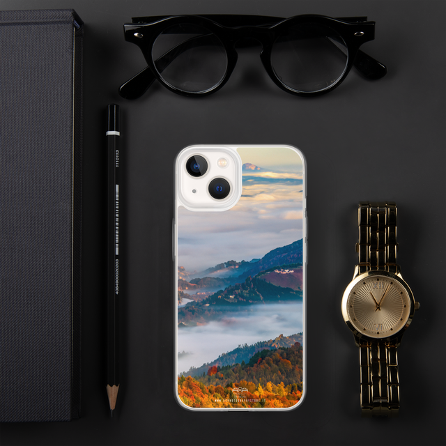 Cover iPhone in silicone fall landscape