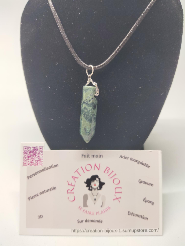 Collier en jaspe kambaba 