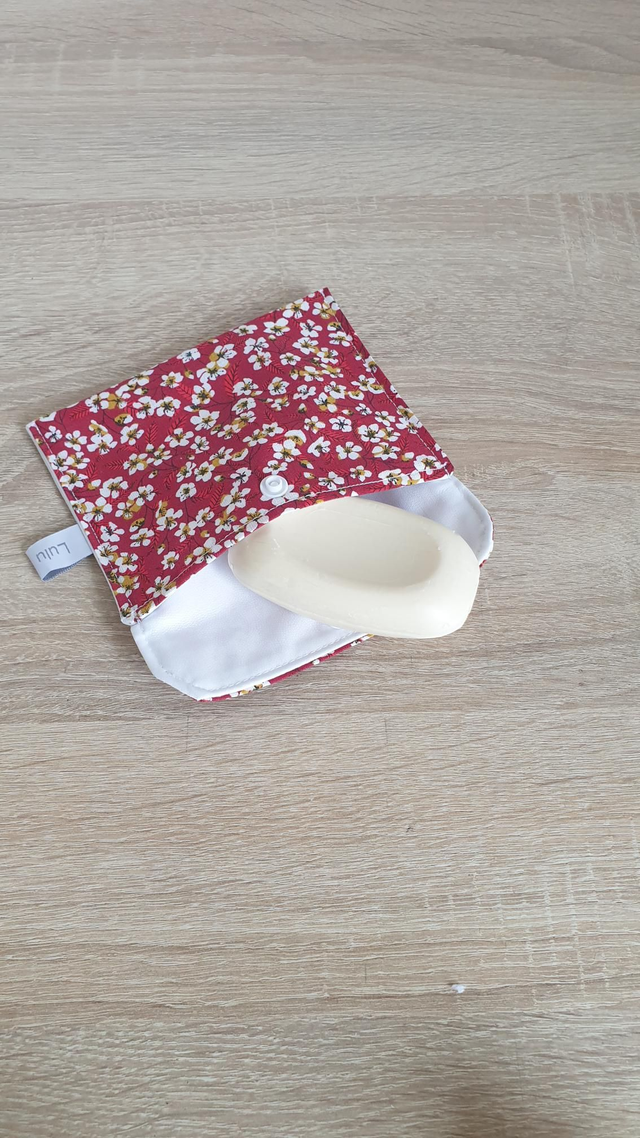 Pochette imperméable FLEURI ROUGE